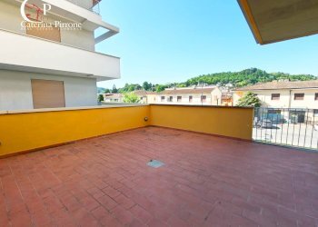 Foto 2 - Two-room apartment via Francesco Petrarca
 
10, Figline e Incisa Valdarno - photo 2