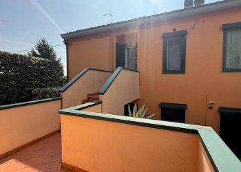 Foto 2 - Bilocale VIA ROSARIO
 
43, Polpenazze del Garda - foto 2