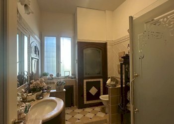 Foto 12 - Villa Viale Modugno
 
16, Genova - foto 12