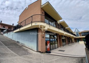 Foto 5 - Locale Commerciale Via Giovanni Mosca
 
snc, Vignanello - foto 5