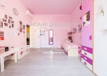 Camera da letto - Appartamento via Galata, Genova (zona Centro) - foto 19