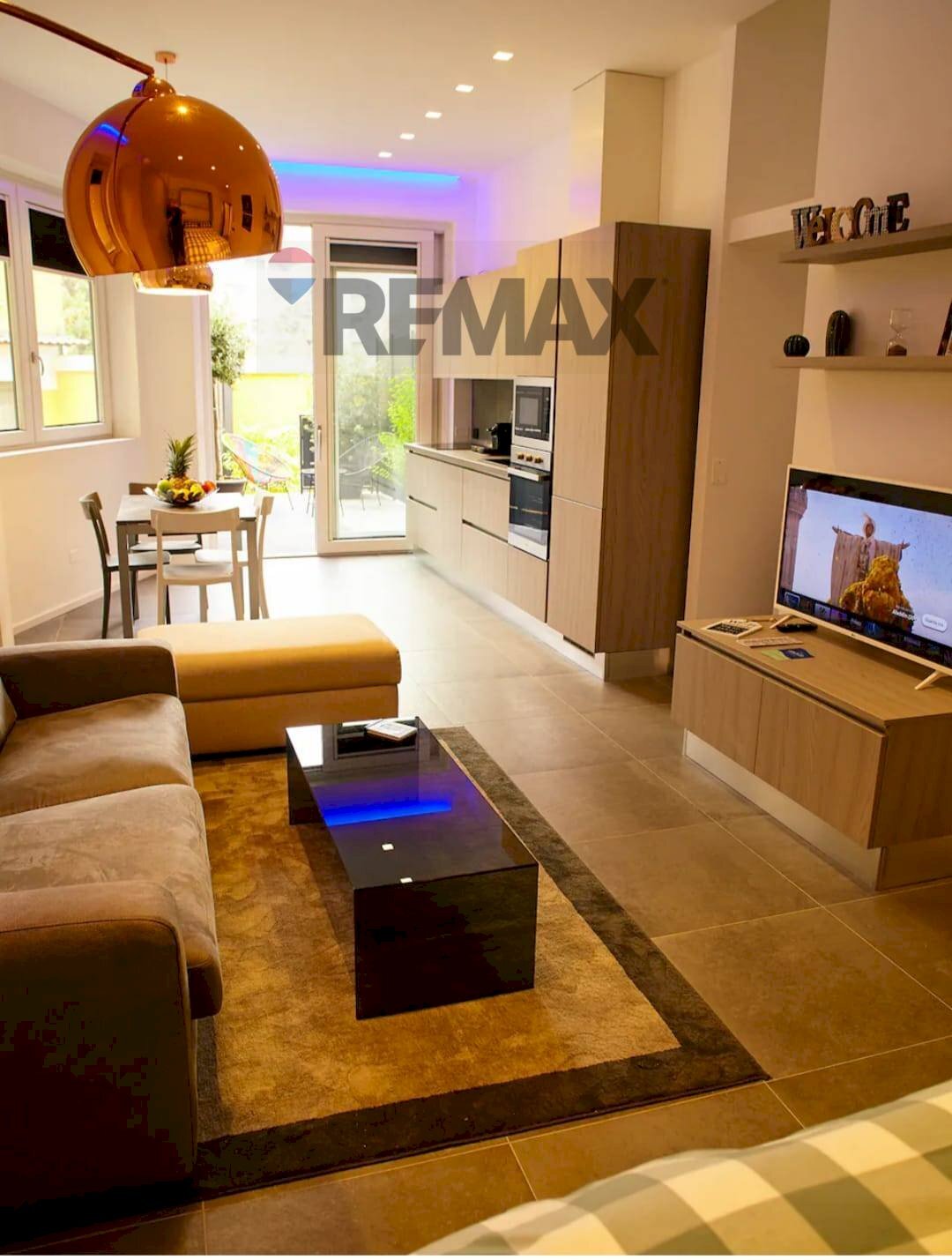 Soggiorno - Monolocale Via Belinzaghi, Milano - foto 1