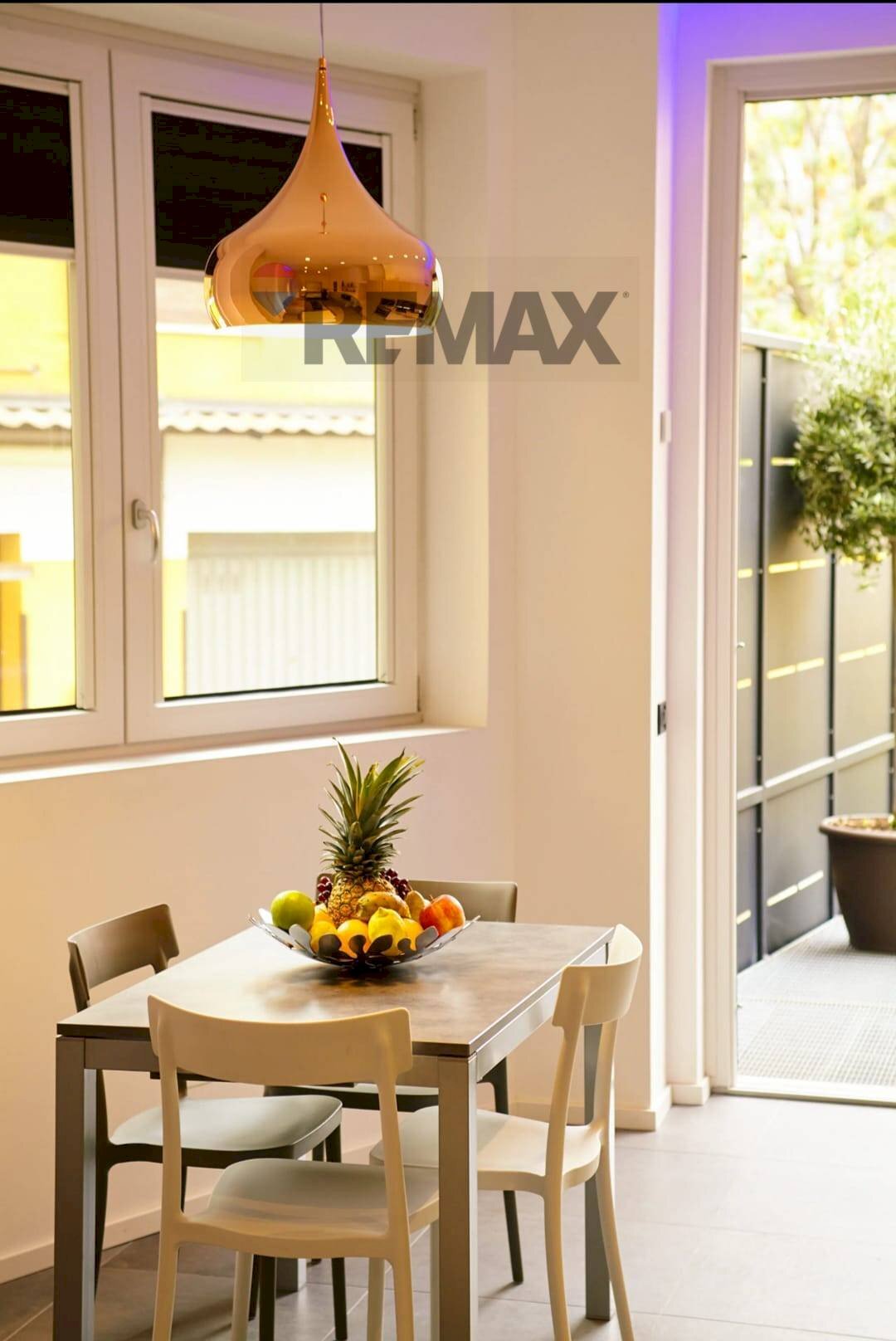 Sala da pranzo - Monolocale Via Belinzaghi, Milano - foto 2