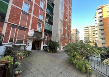 Edificio all\'aperto - Trilocale Via Confalonieri
 
50, Sesto San Giovanni - foto 15