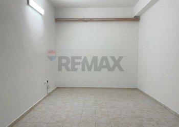 Stanza vuota - Cellar / Attic VIA GRAMSCI
 
103, Trani - photo 1