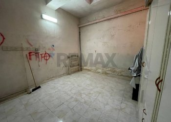 Stanza vuota - Cellar / Attic VIA GRAMSCI
 
103, Trani - photo 4