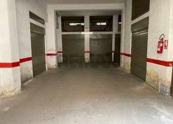 Parcheggio - Cellar / Attic VIA GRAMSCI
 
103, Trani - photo 9