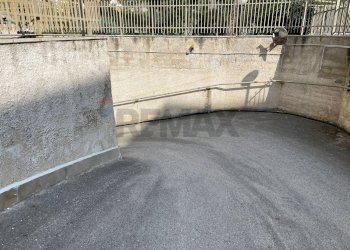 Terrazza - Cellar / Attic VIA GRAMSCI
 
103, Trani - photo 11