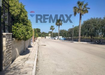 Edificio all\'aperto - Terraced Villa VIA MONTE D'ALBA
 
48, Trani - photo 4