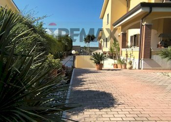 Casa all\'aperto - Terraced Villa VIA MONTE D'ALBA
 
48, Trani - photo 5