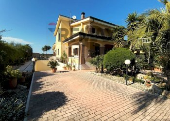 Casa all\'aperto - Terraced Villa VIA MONTE D'ALBA
 
48, Trani - photo 6