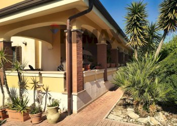 Casa all\'aperto - Terraced Villa VIA MONTE D'ALBA
 
48, Trani - photo 7