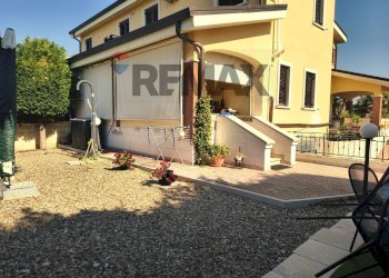 Casa all\'aperto - Terraced Villa VIA MONTE D'ALBA
 
48, Trani - photo 10