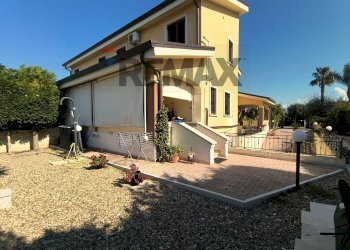 Casa all\'aperto - Terraced Villa VIA MONTE D'ALBA
 
48, Trani - photo 13