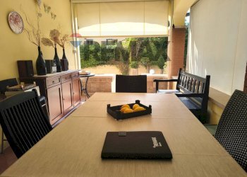 Sala da pranzo - Terraced Villa VIA MONTE D'ALBA
 
48, Trani - photo 16