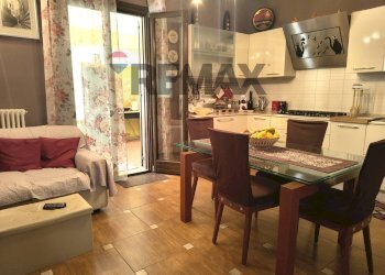 Sala da pranzo - Terraced Villa VIA MONTE D'ALBA
 
48, Trani - photo 25