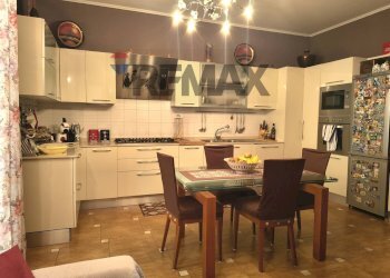 Cucina - Terraced Villa VIA MONTE D'ALBA
 
48, Trani - photo 27