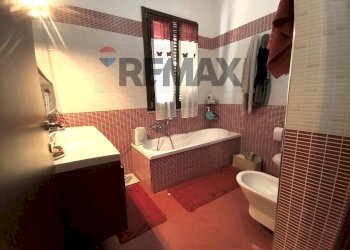 Bagno - Terraced Villa VIA MONTE D'ALBA
 
48, Trani - photo 34