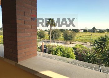 Edificio all\'aperto - Terraced Villa VIA MONTE D'ALBA
 
48, Trani - photo 51