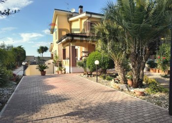 Casa all\'aperto - Terraced Villa VIA MONTE D'ALBA
 
48, Trani - photo 69