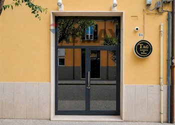 Edificio all\'aperto - Attività Commerciale Via Montesanto
 
84, Cosenza - foto 2