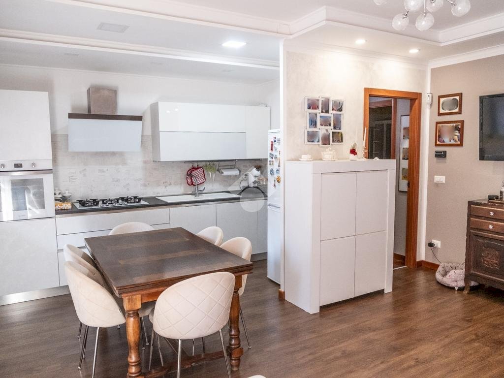 Three-room apartment Via Lorenzo Garda, Ivrea - photo 3