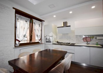 Three-room apartment Via Lorenzo Garda, Ivrea - photo 5