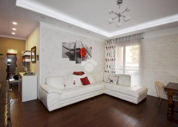 Three-room apartment Via Lorenzo Garda, Ivrea - photo 7