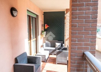 Three-room apartment Via Lorenzo Garda, Ivrea - photo 12