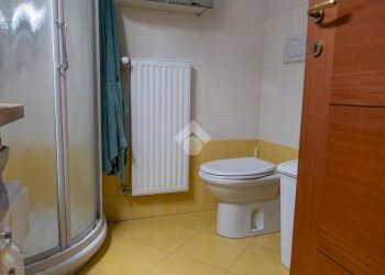 Three-room apartment Via Lorenzo Garda, Ivrea - photo 16