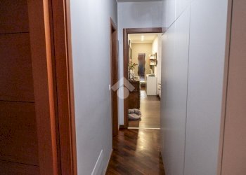 Three-room apartment Via Lorenzo Garda, Ivrea - photo 27