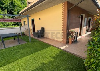 esterno - Four-room apartment Valdagno - photo 12