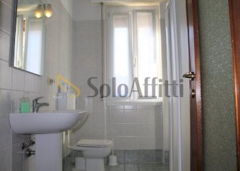 Bagno.JPG - Appartamento Via Buccari, Parabiago - foto 8