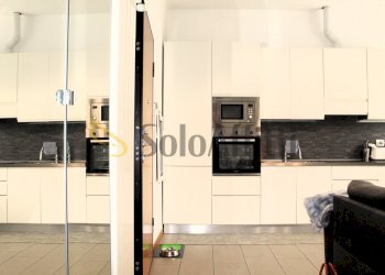 Soggiorno.JPG - Appartamento Via Sant'Ambrogio, Parabiago - foto 4