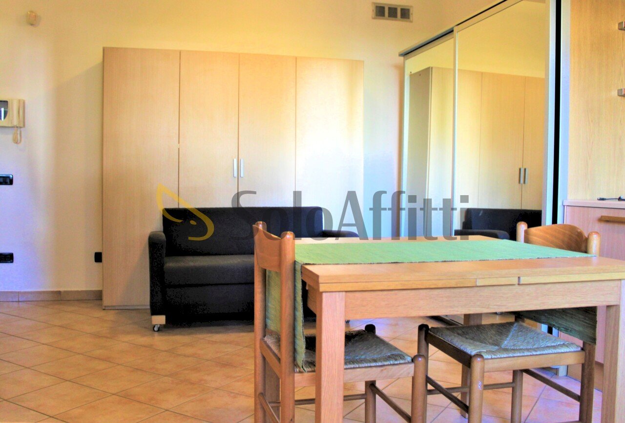 Soggiorno.jpg - Appartamento Via XXIV Maggio, Parabiago - foto 1