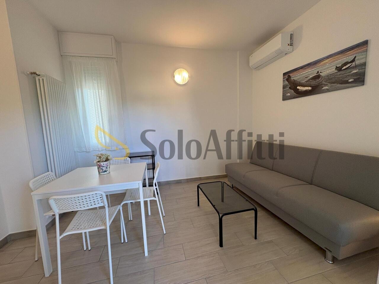 c2c04606-804a-4d82-8ac1-93e3edf68910.jpg - Appartamento Viale Amerigo Vespucci 135D, Rimini - foto 1