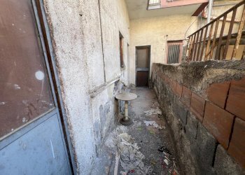 Balcone interno 5.jpeg - Appartamento Via Turi Scordo 25, Misterbianco - foto 18