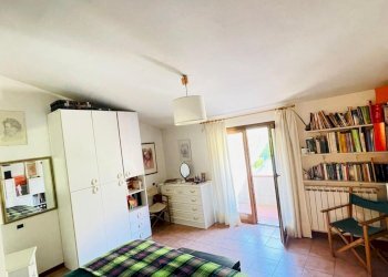 WhatsApp Image 2026-04-23 at 17.56.14.jpeg - Three-room apartment VIA DEGLI ALBIZI, Rufina - photo 4