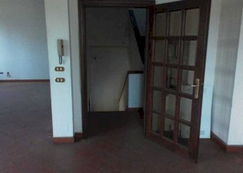 WhatsApp Image 2026-04-27 at 9.18.34 AM (2).jpeg - Capannone Via di Vagno Giuseppe, Valsamoggia - foto 9