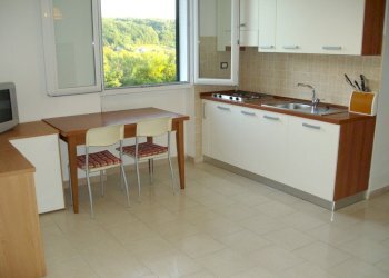 7468589f-8604-4386-9a31-d8b8b6761e5f.jpg - One-room apartment Via Pontebosio 47, Licciana Nardi - photo 1