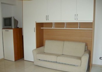 96e3d111-106d-45f5-958c-498b4e488bad.jpg - One-room apartment Via Pontebosio 47, Licciana Nardi - photo 5
