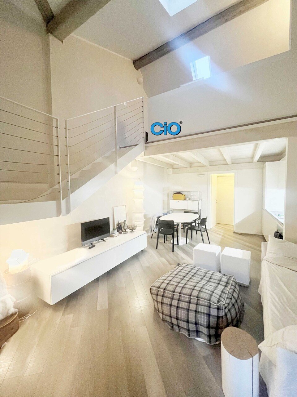 1.jpg - Loft Bologna (zona Centro Storico) - foto 1