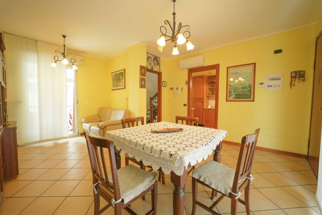 DSC02396.jpg - Villetta Via Omo Bottego, Bellaria-Igea Marina - foto 1