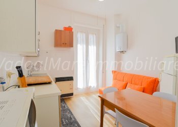 Piazza -18.jpg - Appartamento piazza San Giovanni Battista 7, Vado Ligure - foto 1