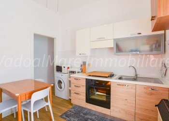 Piazza -17.jpg - Appartamento piazza San Giovanni Battista 7, Vado Ligure - foto 2