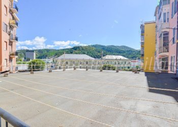 Piazza -06.jpg - Appartamento piazza San Giovanni Battista 7, Vado Ligure - foto 7