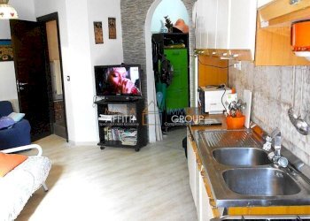 15.jpg - Appartamento Via Argine Destro Carrione 15, Carrara - foto 2