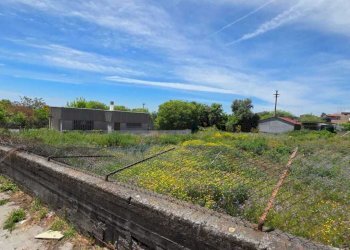 WhatsApp Image 2026-04-27 at 12.18.21 (2).jpeg - Terreno edificabile Tremestieri Etneo - foto 2