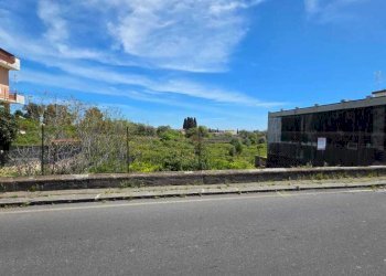 WhatsApp Image 2026-04-27 at 12.15.33 (2).jpeg - Terreno agricolo Tremestieri Etneo - foto 3