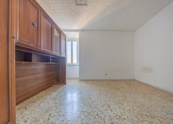 24.jpg - Three-room apartment Via Fabio e Raffaello Giovagnoli, Monterotondo - photo 3